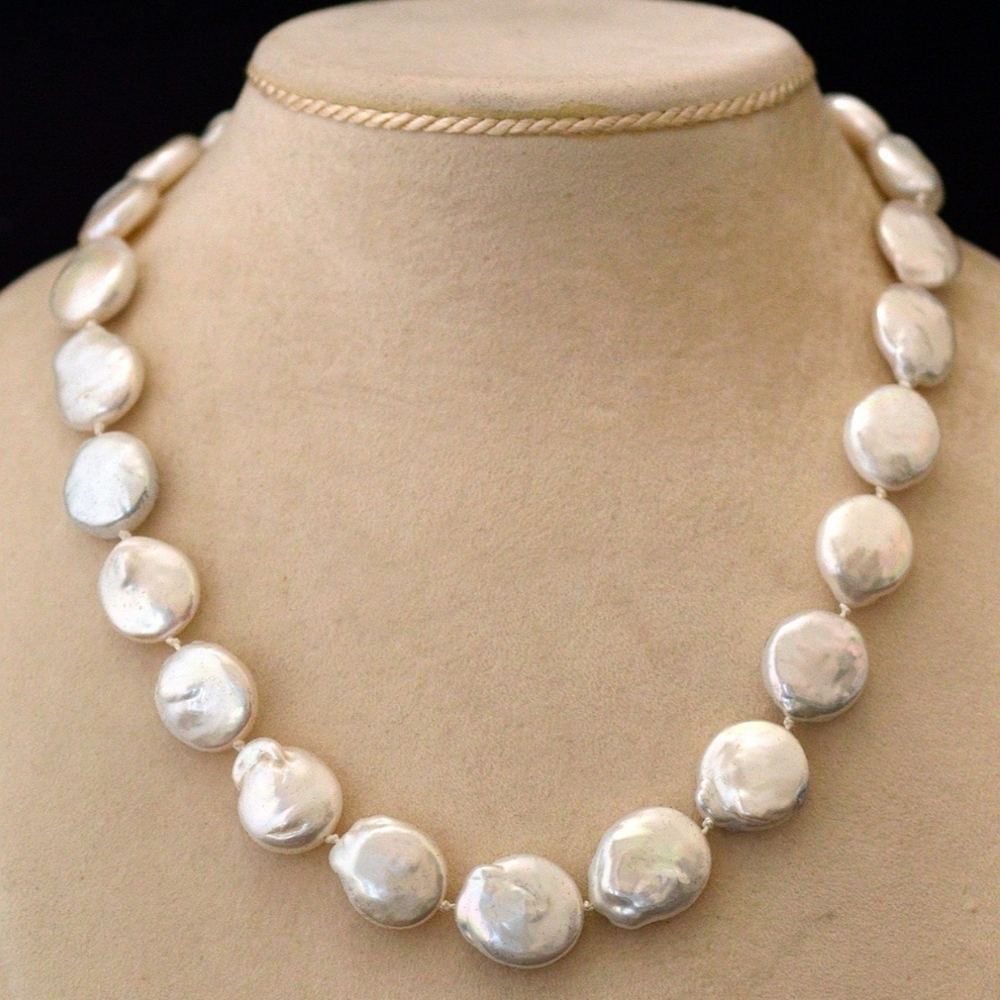 White Coin Pearl Pearl necklace 🆕